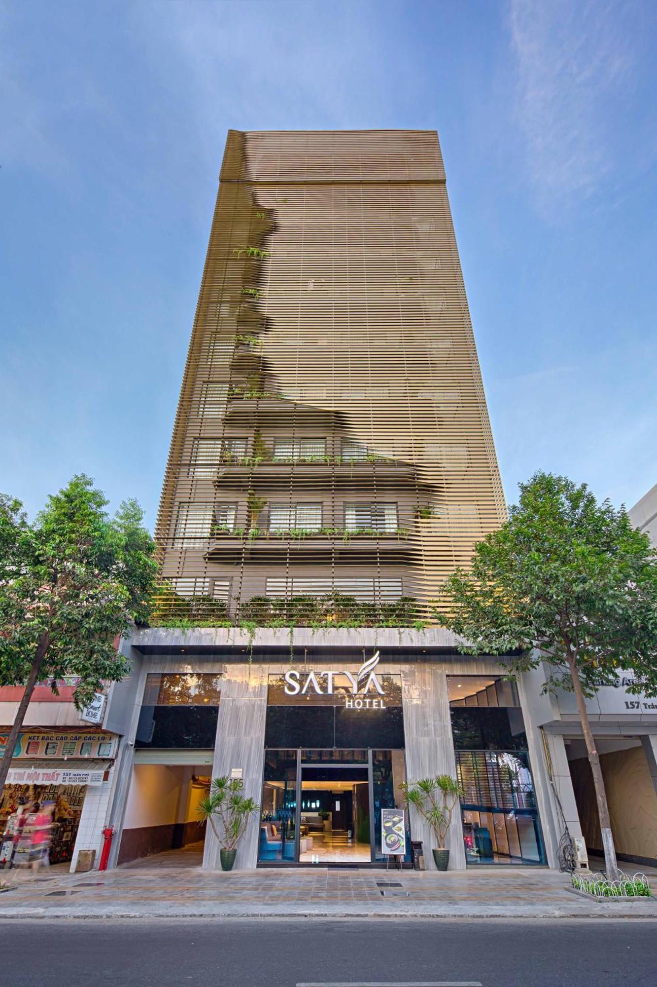 Satya Da Nang Hotel Han Market Экстерьер фото
