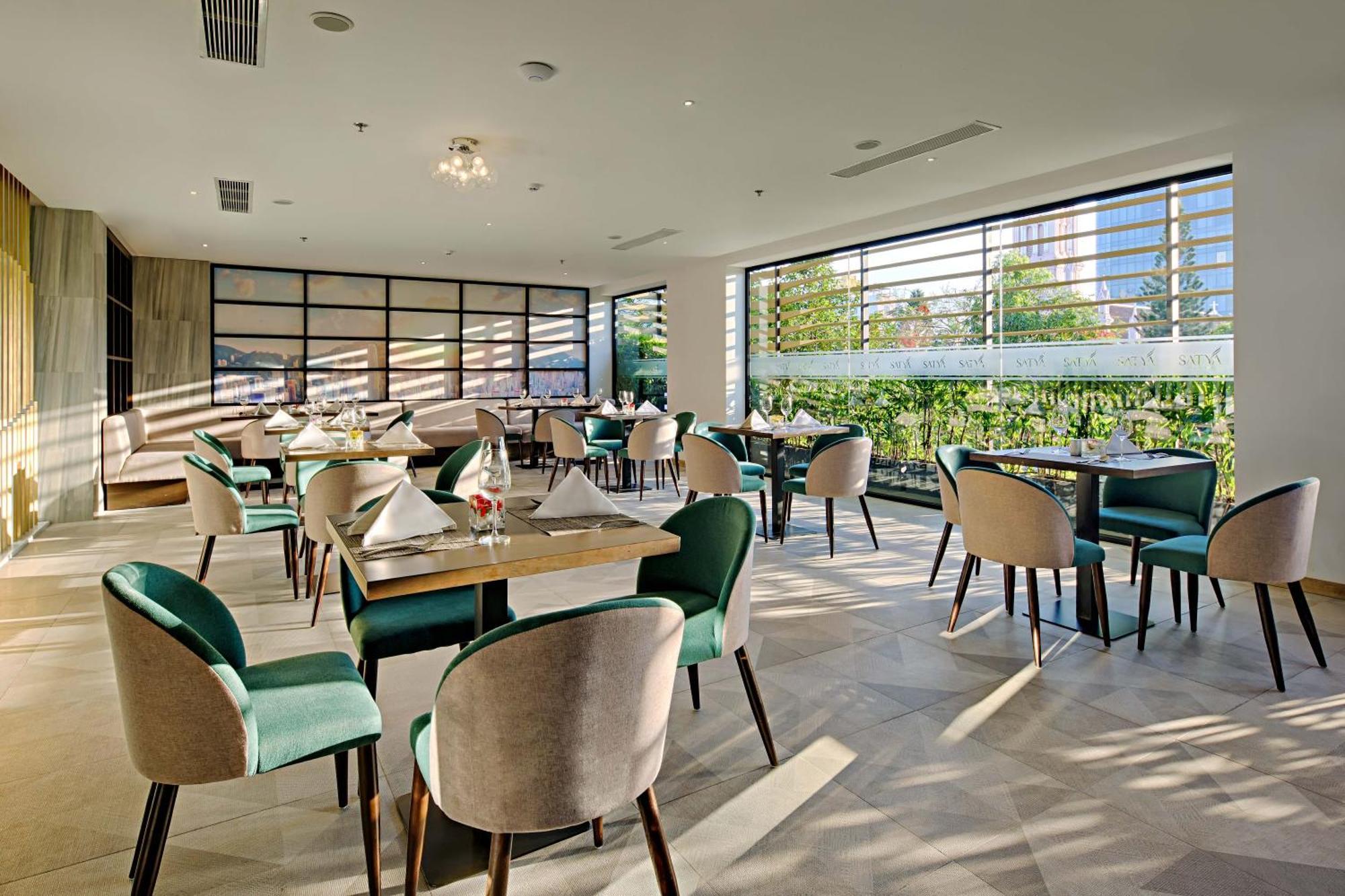 Satya Da Nang Hotel Han Market Экстерьер фото