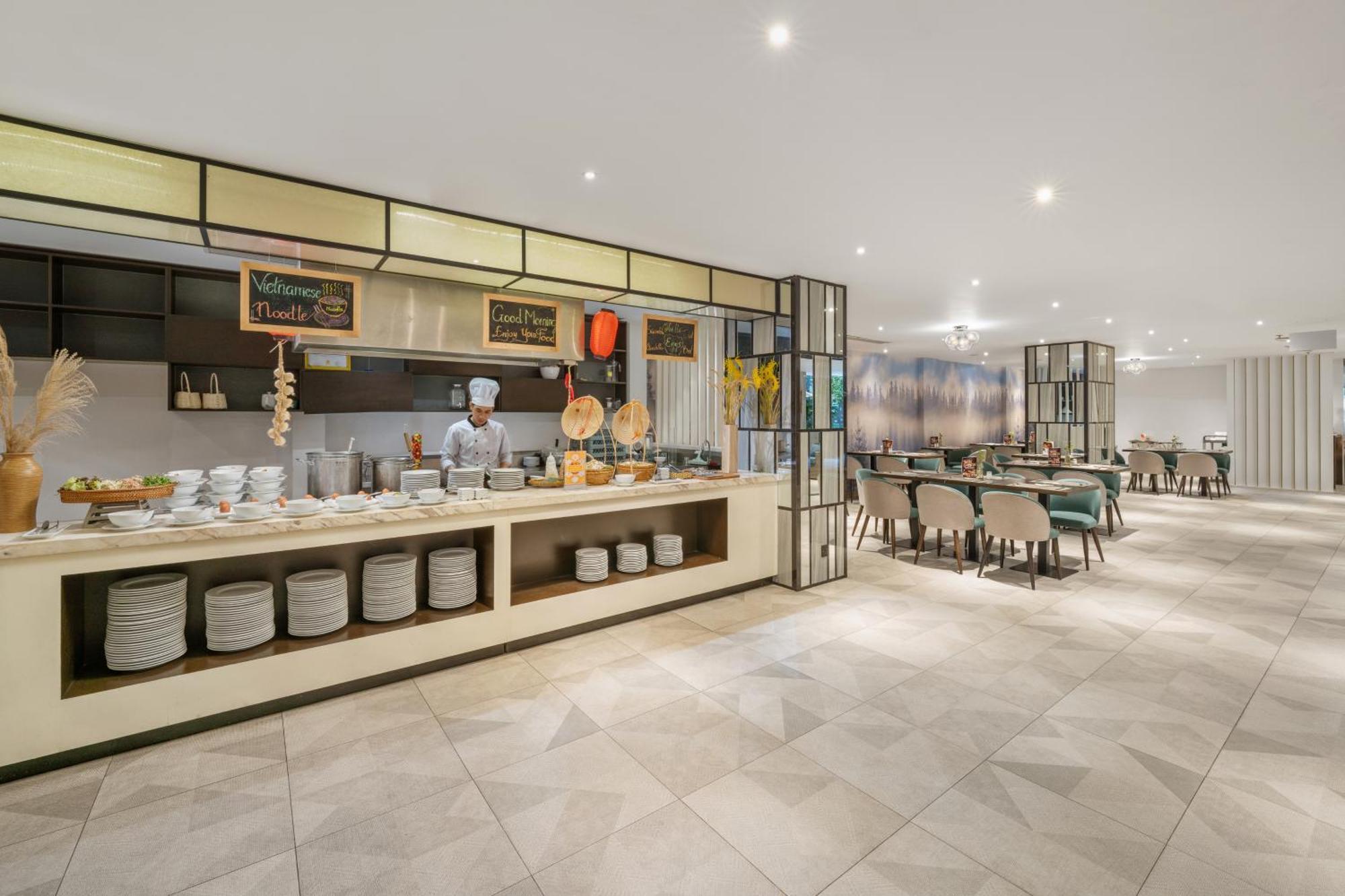 Satya Da Nang Hotel Han Market Экстерьер фото