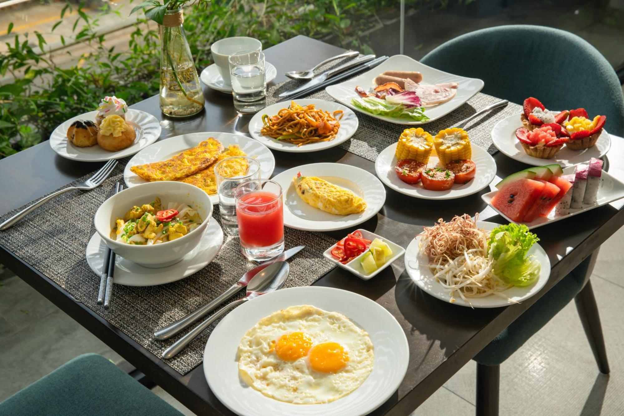 Satya Da Nang Hotel Han Market Экстерьер фото
