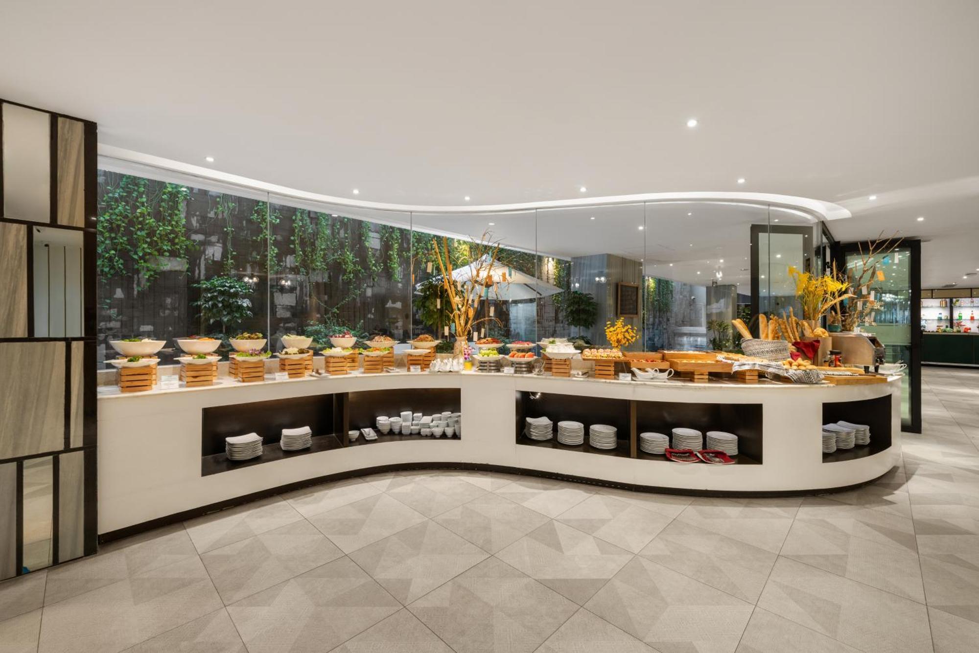 Satya Da Nang Hotel Han Market Экстерьер фото