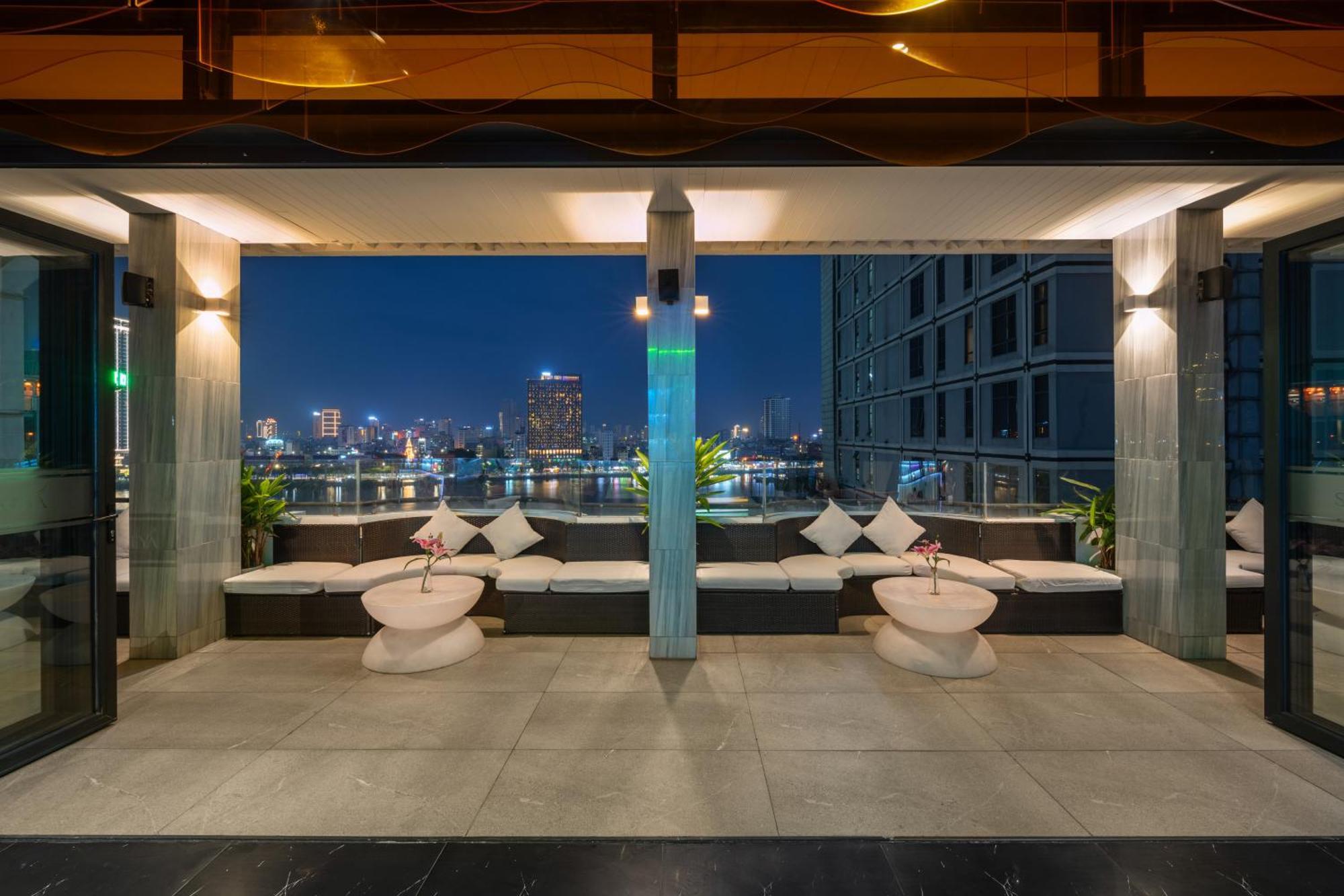 Satya Da Nang Hotel Han Market Экстерьер фото